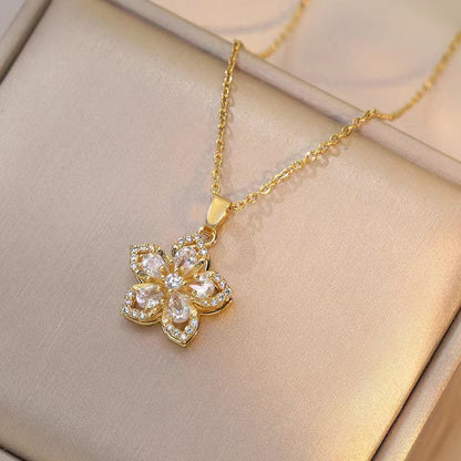 🌸 Bauhinia Zirkoon Ketting – Draaiend, Stijlvol en Sprankelend