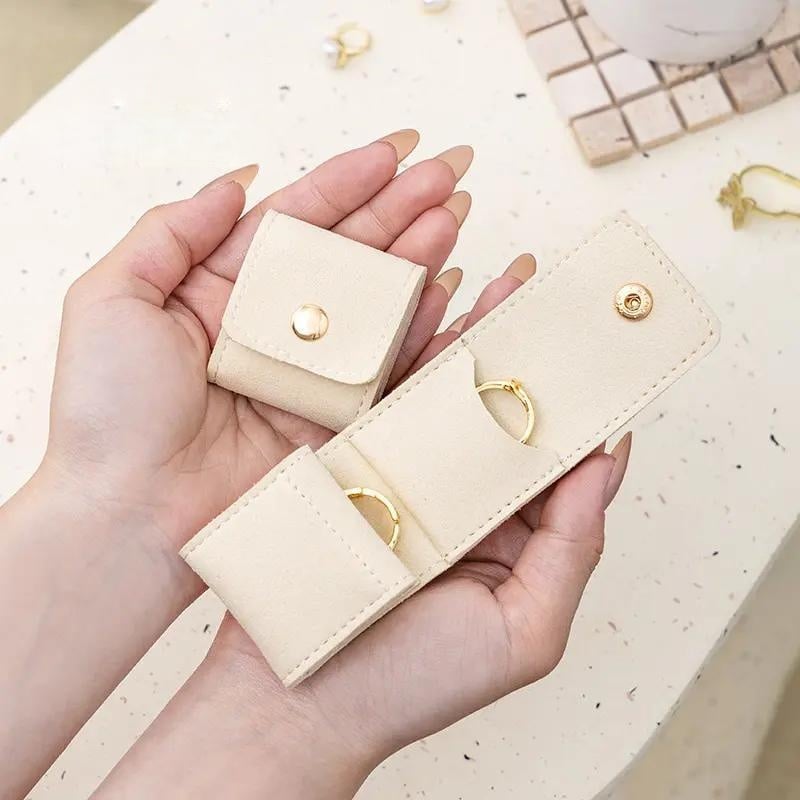 Mini reistas met sieraden